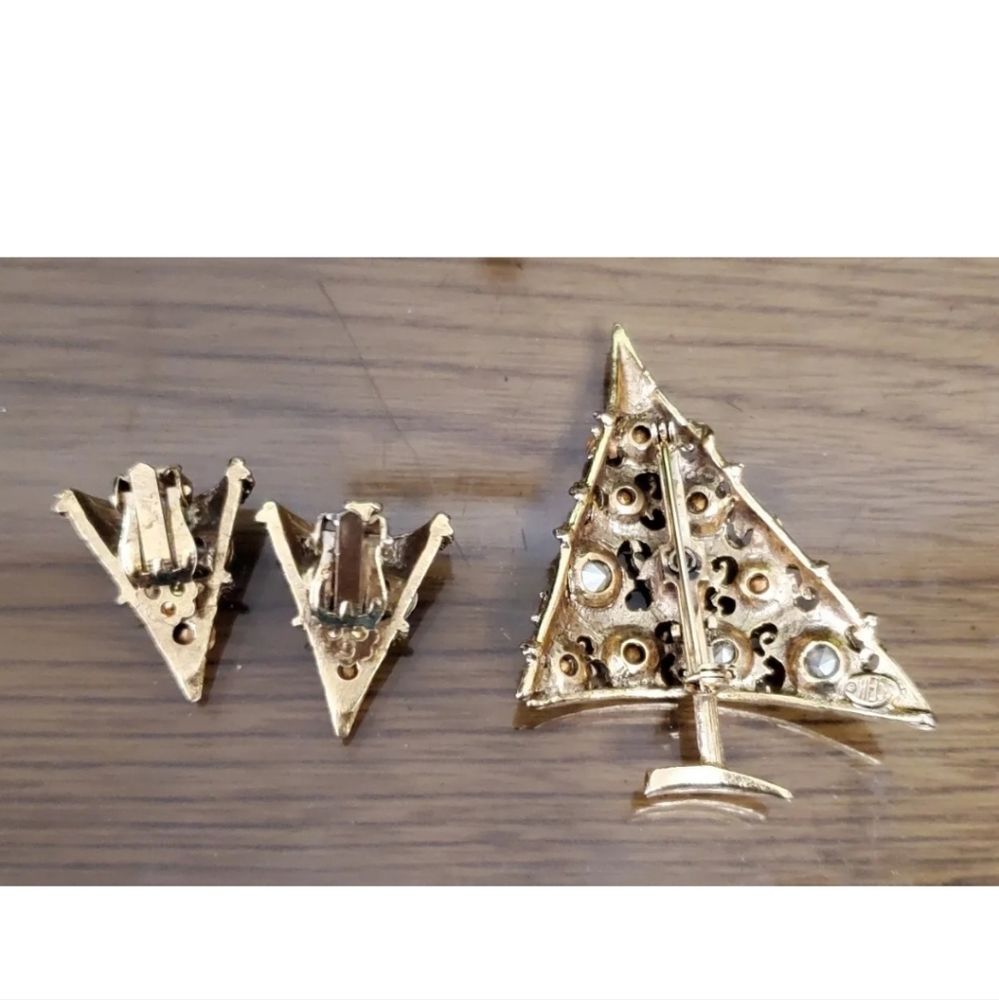 Vintage Weiss Christmas Tree Brooch & Clip Earrings Set - Picture 4 of 5